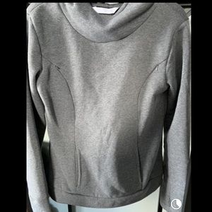 Breastfeeding/nursing sweatshirt with zippers